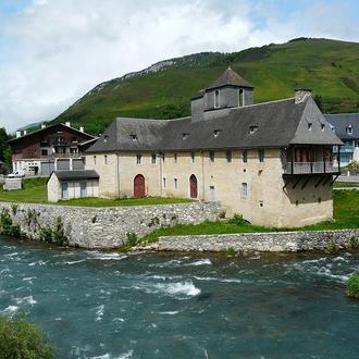 Château des Nestes https://creativecommons.org/licenses/by-sa/4.0/deed.fr