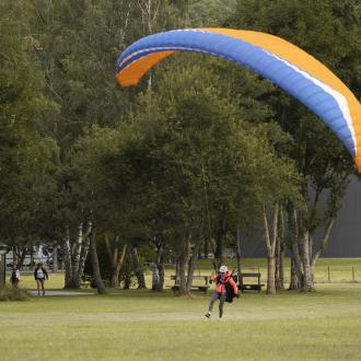 photo attérisage parapente 