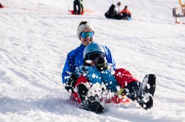 Famille luge