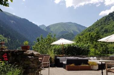 Chalet-du-pic-noir-en-été-WEB Chalet-du-pic-noir-en-été-WEB