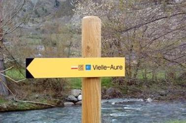 Panneau direction petite randonnée