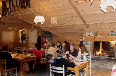 Restaurant Le Grenier de la Vignécoise Hautes Pyrénées Vignec Saint Lary Soulan (8) Restaurant Le Grenier de la Vignécoise Hautes Pyrénées Vignec Saint Lary Soulan (8)